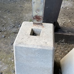 羽根付き　束石　300 2個の画像