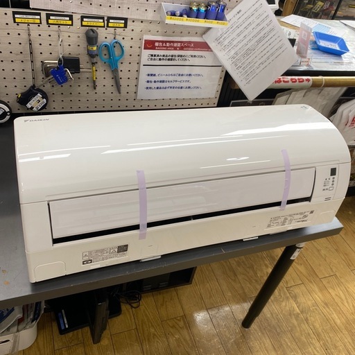 ⭐️高年式⭐️2022年製 DAIKIN 2.2Kwルームエアコン S22ZTES-W べ 
