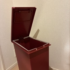 ゴミ箱の画像