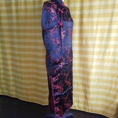 新品ドレスの画像