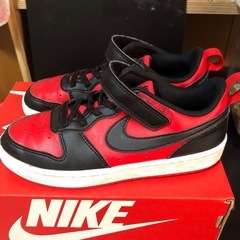 NIKE  スニーカーの画像