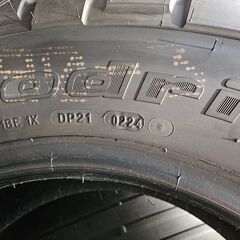 ジープ　JLラングラー　ルビコン　新車外し タイヤ 4本セット　LT 255/75R17の画像