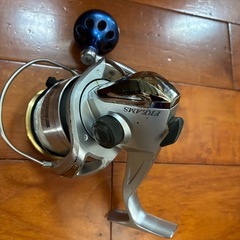DAIWA FREAMS 4500J ハンドル交換済みの画像