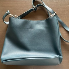 THE AHN PREMIUM NEW YORKバック