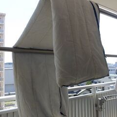 キャンプ用寝袋（シュラフ）