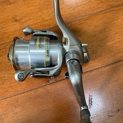 DAIWA トーナメント2500SIA