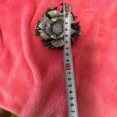 美品  花のブローチの画像
