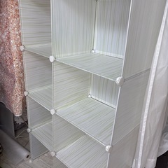 組み立て　収納棚
の画像