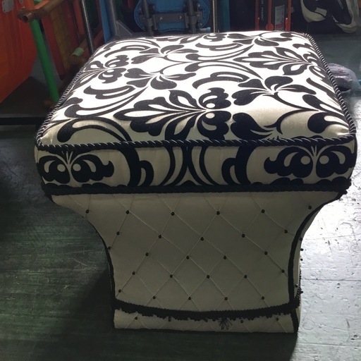 スツール　　JenniferTaylorジェニファーテイラー　⭐︎99378