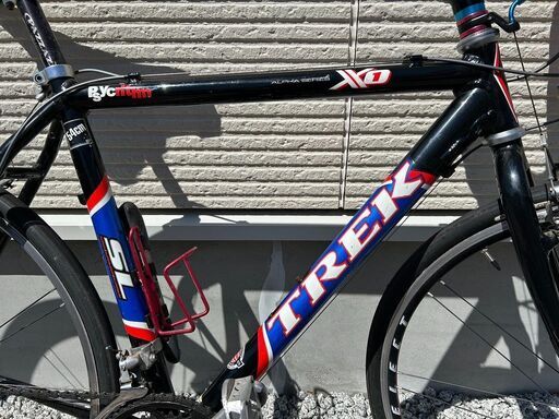 トレックのロードバイクを出品します（ホイール,サドルはボントレガー