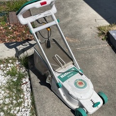 売約済み　ナショナル　芝刈り機　ey2233