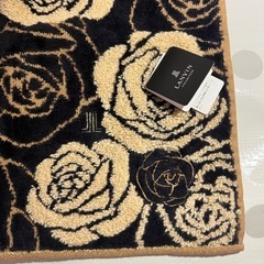 新品ランバンタオルハンカチの画像