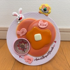 たべっ子どうぶつ　置き時計