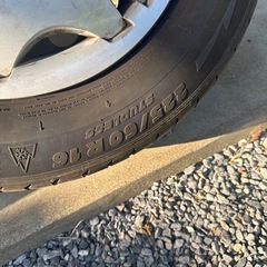MICHELIN 225/60R16 スタッドレスタイヤの画像