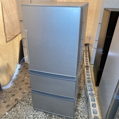 外国人の方を応援📣使いやすい270L！AQUAの３ドア冷蔵庫