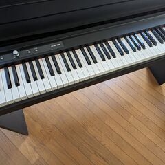 電子ピアノの画像