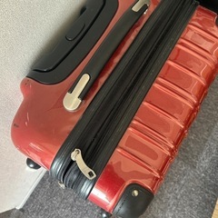 スーツケースの画像