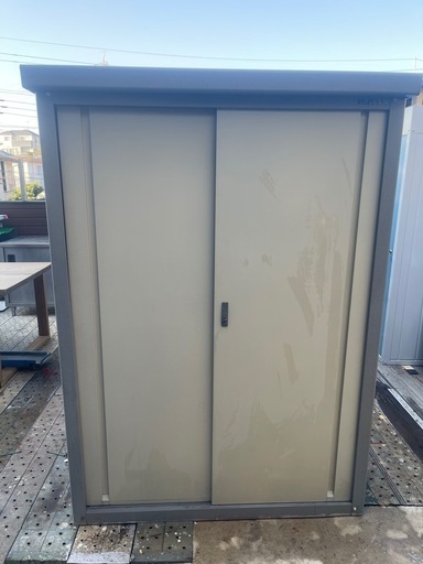 物置　DAIKEN【引き取り限定】