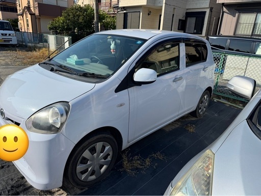 ダイハツミライース　禁煙車