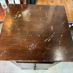 アンティーク/レトロ/電話台/サイドテーブル/ナイトテーブル/ヴィンテージ/インテリアの画像