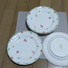 Noritake ケーキ皿セット
