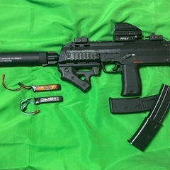 【即使用可】東京マルイ MP7 電動ガン カスタマイズ品の画像