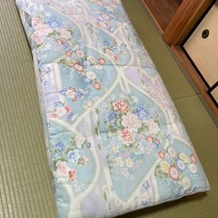 セミダブル　敷布団