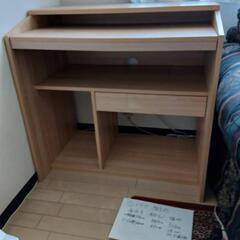 イケア　パソコンデスク