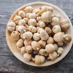 〜香りのどんぐりコマ(3個セット)〜
の画像