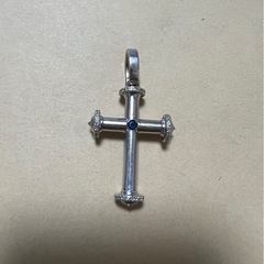定価90万 ホワイトゴールド クロスペンダントの画像