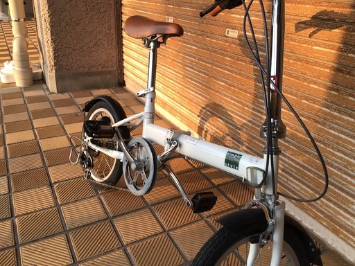シマノ6段変速　折りたたみ自転車　16インチ