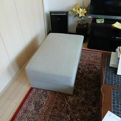 ニトリ布張りスツール
