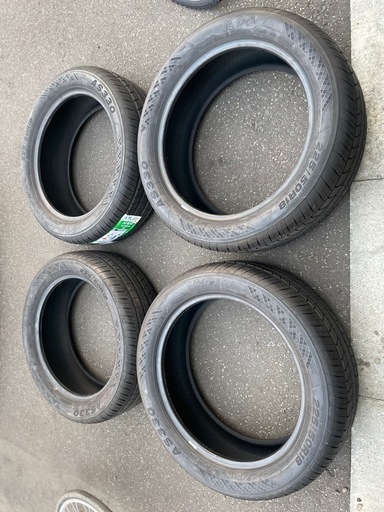 未使用　タイヤ　225/50R18