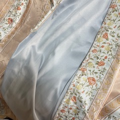 花柄カーテン　遮光の画像