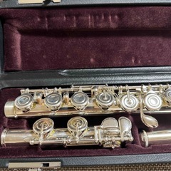 YAMAHA　YFL-412 / 管体銀製フルートの画像