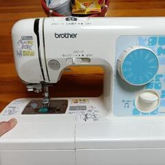 【取引者確定済み】ミシン（壊れています。）