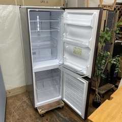 R307 ☀️ ジモティー限定価格！ SHARP 冷蔵庫 (271L / 右開き) 17年製