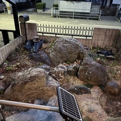 庭石差し上げます。