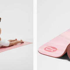 lululemon ヨガマットの画像