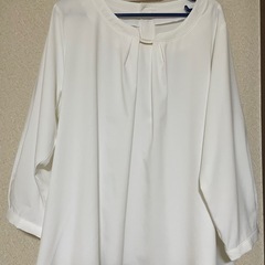 新品未使用　白ブラウス　4L
