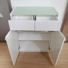 [値下げ]  食器棚　ホワイト　収納棚　天板ガラスの画像