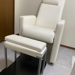 フットネイル用ハイチェア