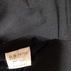 ○🎽キッズ  キャット黒ショート丈ブラウス 120の画像