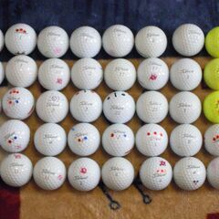 タイトリストゴルフボールprov1,v1x　４０個
