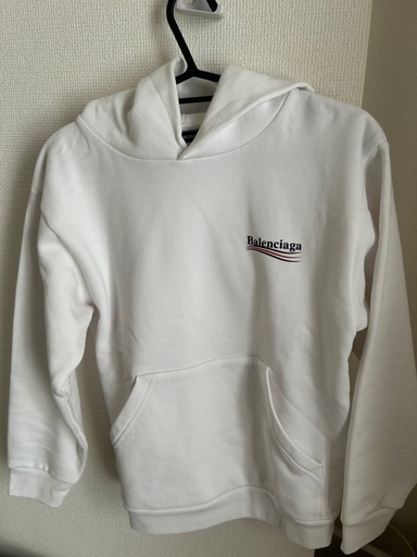 【新品】定価16万円　バレンシアガ　パーカー