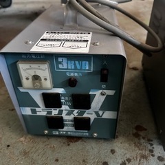 トランス　STV3000 3kVA スター電機