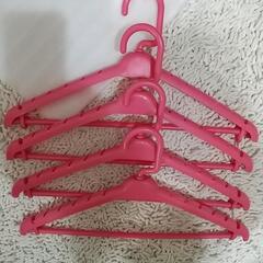 洗濯ハンガー・便利な枕干し・洗濯かごの画像