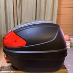 値下げしました❗️GIVI　バイク用　デイトナ製リアボックスの画像