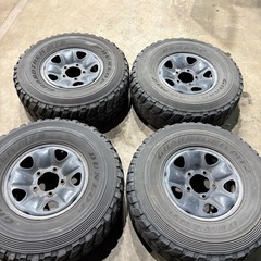 マッドタイヤ　ジオランダーMT2  285/75R16 ランクル...