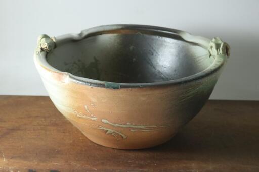 信楽焼 睡蓮鉢 40cm 蛙付白釉ビードロ流し水鉢 メダカ鉢 陶芸 工芸品